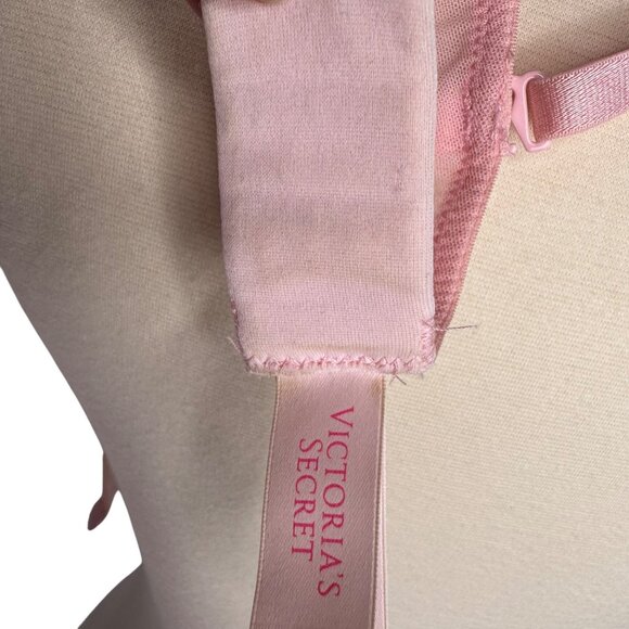 Victorias Secret 34C Push-Up Bra Without Padding Red Lace Embroidery & Jewel Det - Picture 8 of 9